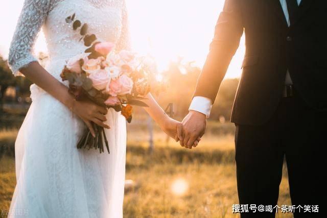 你找他，他很少理你，你不找他，他会观察你有没有给他发消息，这是为何？游戏画面